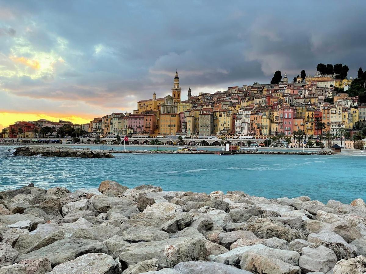Regina Sur La Plage Menton Exterior foto